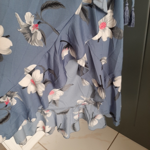 Long flower dress - Picture 3 of 6